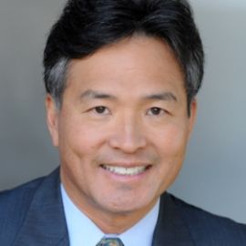 Milton Chen Headshot