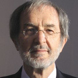 Edmund Morris Headshot