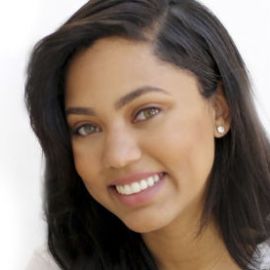 Ayesha Curry Headshot