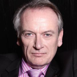 Chris Skinner Headshot